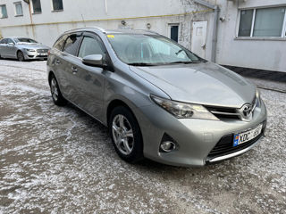 Toyota Auris foto 3