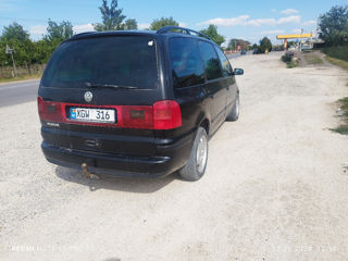 Volkswagen Sharan foto 4