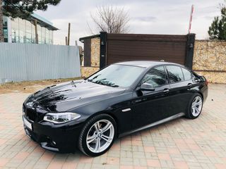 BMW 5 Series foto 3