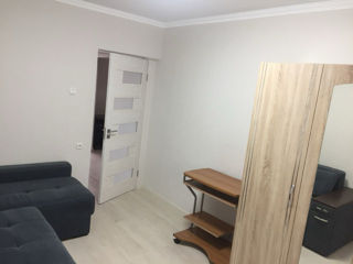 Apartament cu 3 camere, 70 m², Botanica, Chișinău foto 2