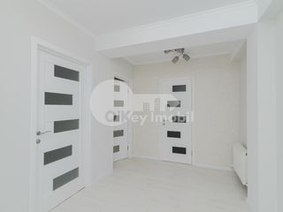 Buiucani 1 cameră, euroreparație, 42 mp, str. Nicolae Costin 32900 € foto 9