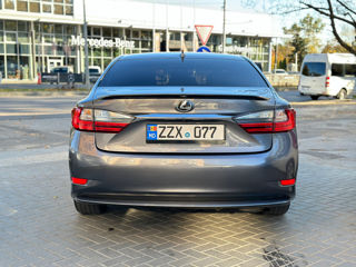 Lexus ES Series foto 4