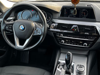 BMW 5 Series foto 13