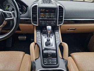 Porsche Cayenne foto 7