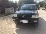 Toyota Land Cruiser foto 1