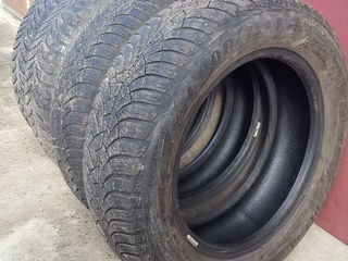 185/65 R15 - GoodYear UltraGrip foto 3