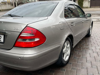 Mercedes E-Class foto 5