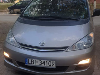 Toyota Previa foto 1