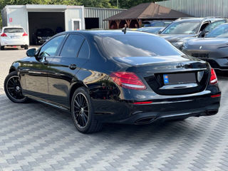 Mercedes E-Class foto 5