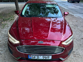 Ford Fusion foto 3