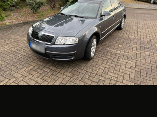 Skoda Superb foto 4