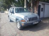 Jeep Cherokee foto 4