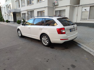 Skoda Octavia foto 4