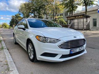 Ford Fusion foto 8