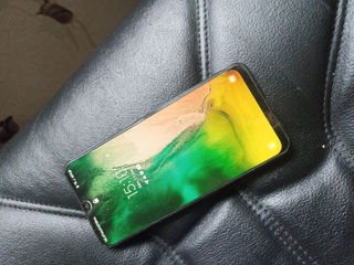 Vând Un Samsung Galaxy A50 foto 2