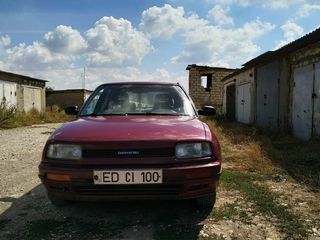 Daihatsu Applouse foto 2