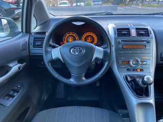 Toyota Auris foto 8