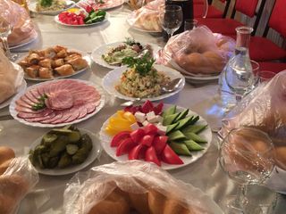 Mese de pomenire  la 250 lei.Servicii catering. foto 4