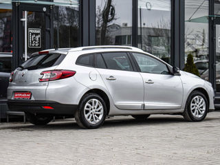 Renault Megane foto 2