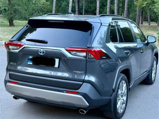 Toyota Rav 4 фото 2