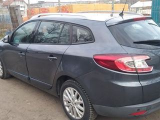 Renault Megane foto 2