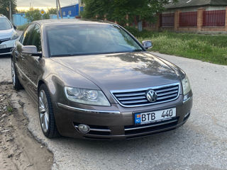 Volkswagen Phaeton, 2010 