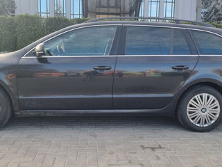 Skoda Superb foto 2