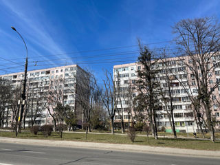 2-х комнатная квартира, 47 м², Ботаника, Кишинёв