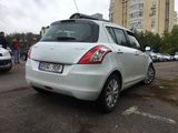 Suzuki Swift foto 4