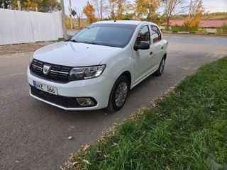 Dacia Logan foto 2