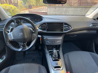 Peugeot 308 foto 3