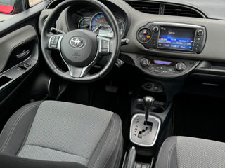 Toyota Yaris foto 5