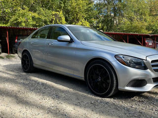 Mercedes C-Class foto 3