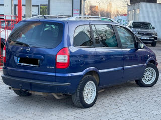 Opel Zafira foto 3