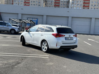 Toyota Auris Liber spre chrie foto 6