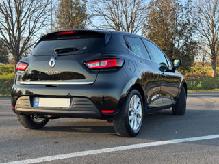 Renault Clio foto 5