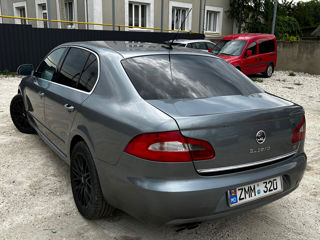 Skoda Superb foto 3