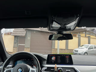 BMW 5 Series foto 4