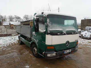 Mercedes 815 foto 2