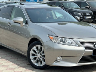 Lexus ES Series