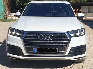 Audi Q7 foto 2