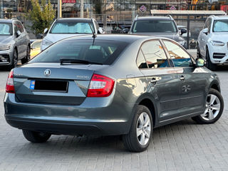 Skoda Rapid foto 5