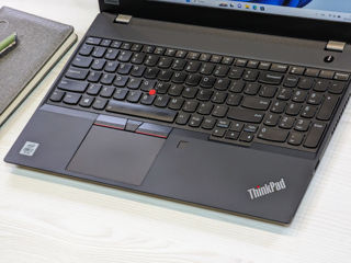 Lenovo ThinkPad P15s IPS (Core i7 10510u/16Gb DDR4/512Gb SSD/Nvidia Quadro P520/15.6" FHD IPS) foto 8