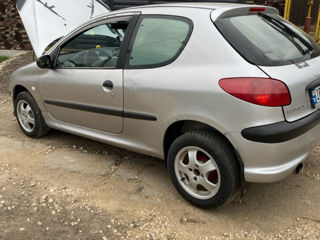 Peugeot 206 foto 2