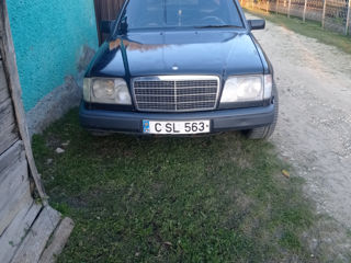 Mercedes Series (W124) foto 7