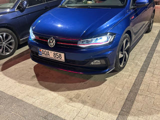 Volkswagen Polo foto 2