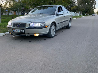 Volvo S80 foto 2