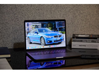 MacBook Pro 13, 2017/ i5 7gen/ 8gb Ram/ 256gb SSD/ 717 cicluri/ Ventura