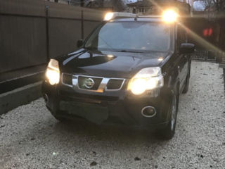 Nissan X-Trail foto 3