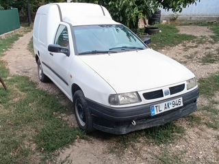 Volkswagen Caddy foto 1